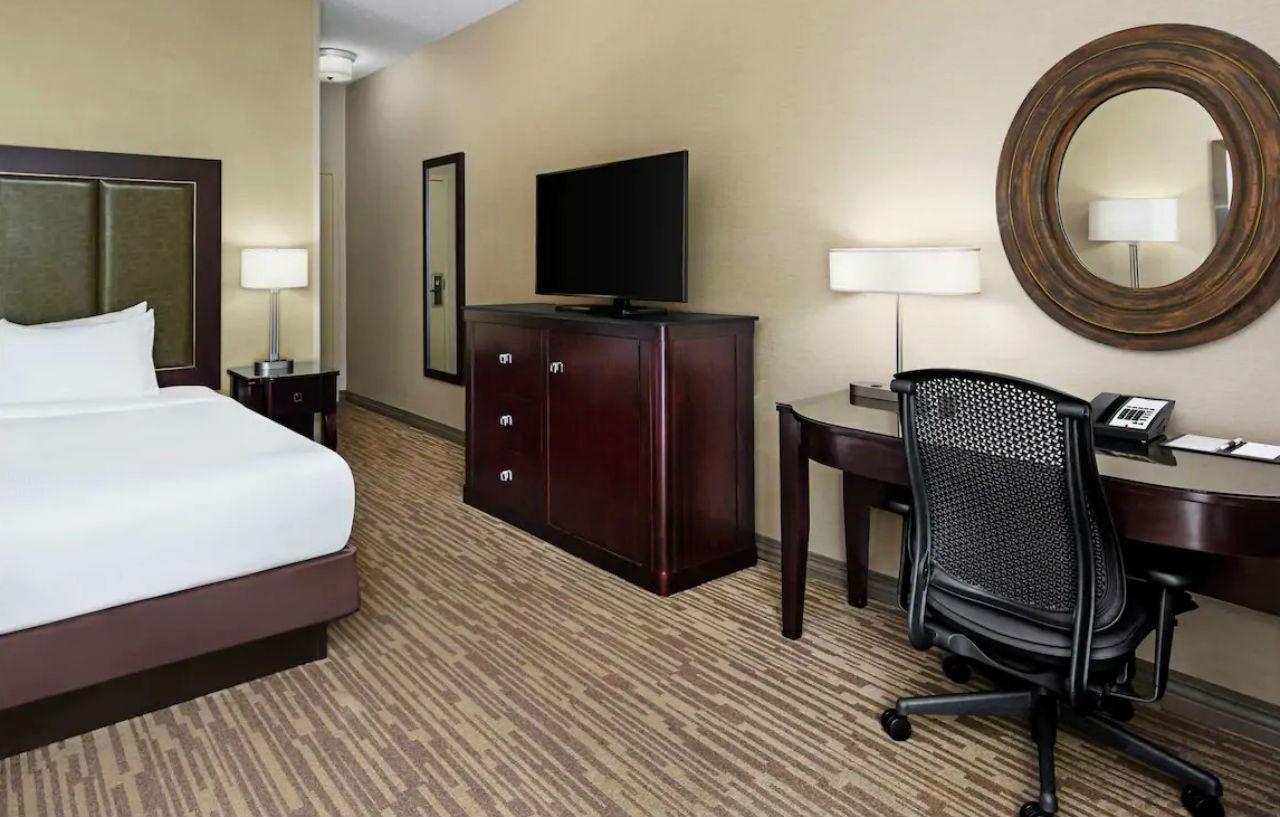 Doubletree By Hilton Raleigh Durham Airport At Research Triangle Park Hotel Kültér fotó