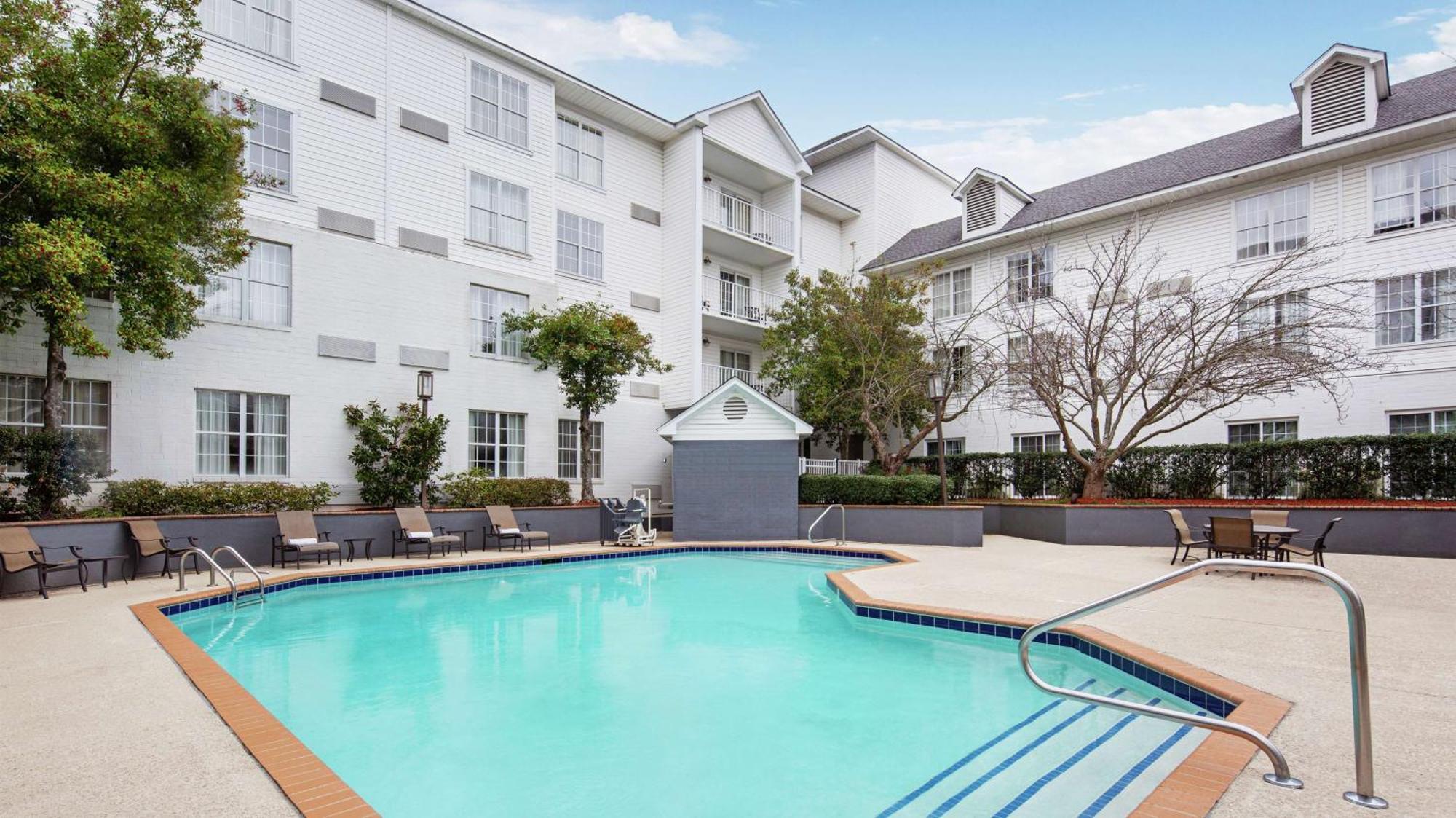 Doubletree By Hilton Raleigh Durham Airport At Research Triangle Park Hotel Kültér fotó