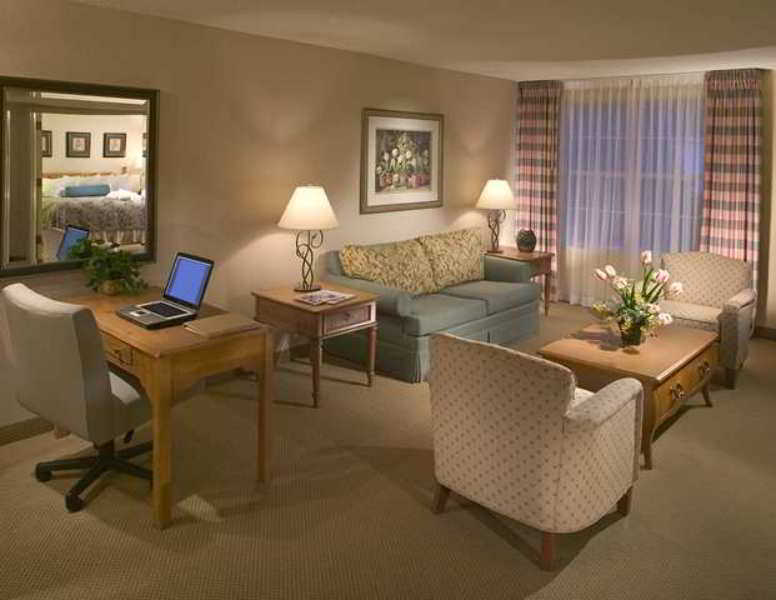 Doubletree By Hilton Raleigh Durham Airport At Research Triangle Park Hotel Kültér fotó